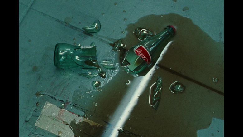Coca-Cola Drinks in Swarm S01E01 Stung (3)