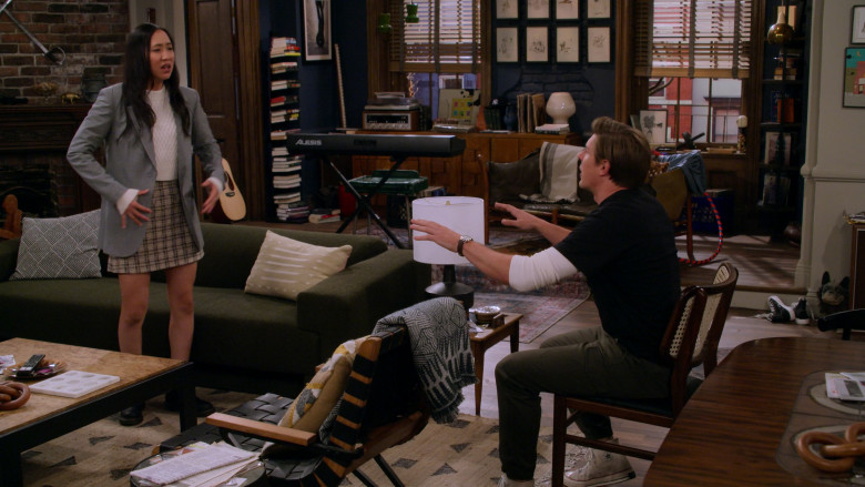 Converse Shoes Worn by Christopher Lowell as Jesse in How I Met Your Father S02E08 Rewardishment (2)