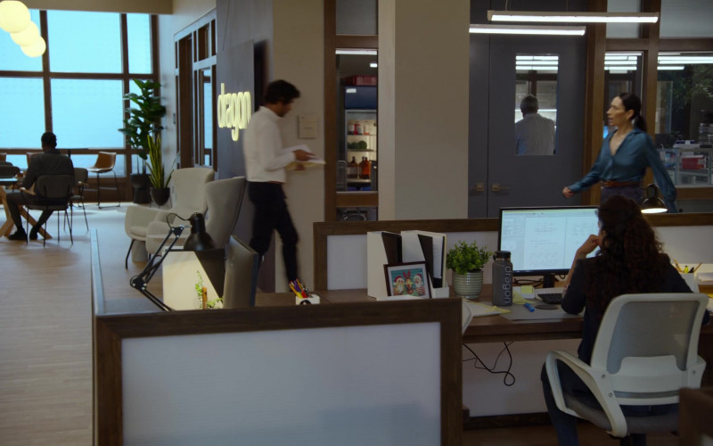 Dell Monitor in Unstable S01E02 Engaged, Focused and Ridiculously Sane (2023)