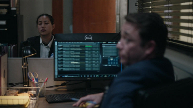 Dell Monitors in The Rookie Feds S01E19 Burn Run (9)