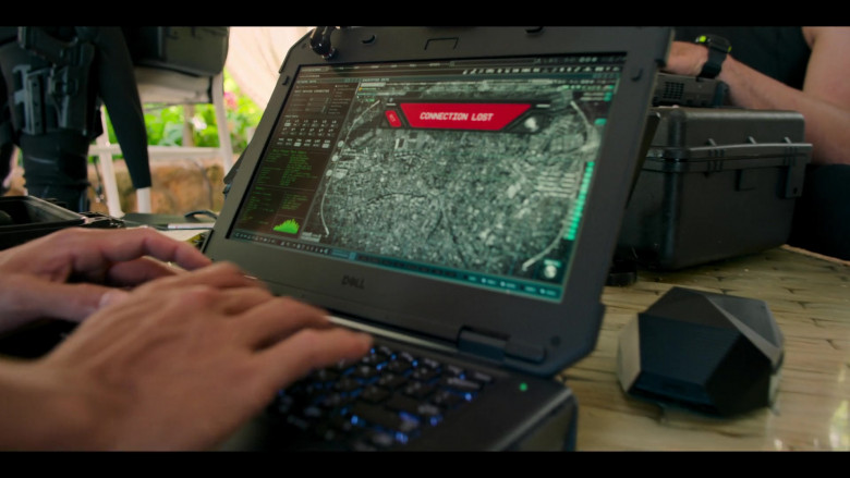 Dell Rugged Laptop Used by Jennifer Aniston & Adam Sandler in Murder Mystery 2 (2)