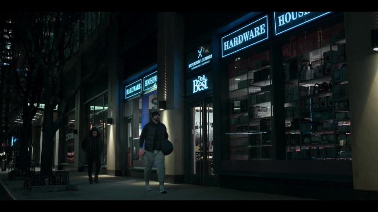 Do It Best Hardware Store in Power Book II Ghost S03E02 Need vs. Greed (1)