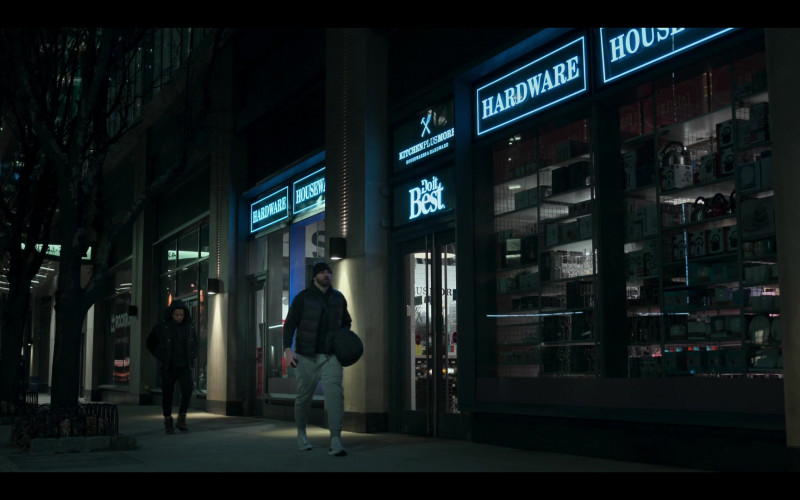 Do It Best Hardware Store in Power Book II Ghost S03E02 Need vs. Greed (1)