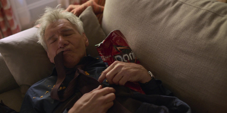 Doritos Chips of Harrison Ford as Dr. Paul Rhoades in Shrinking S01E07 Apology Tour (1)