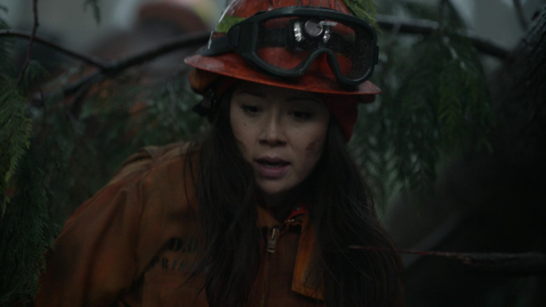 Ess Goggles in Fire Country S01E15 False Promises (1)