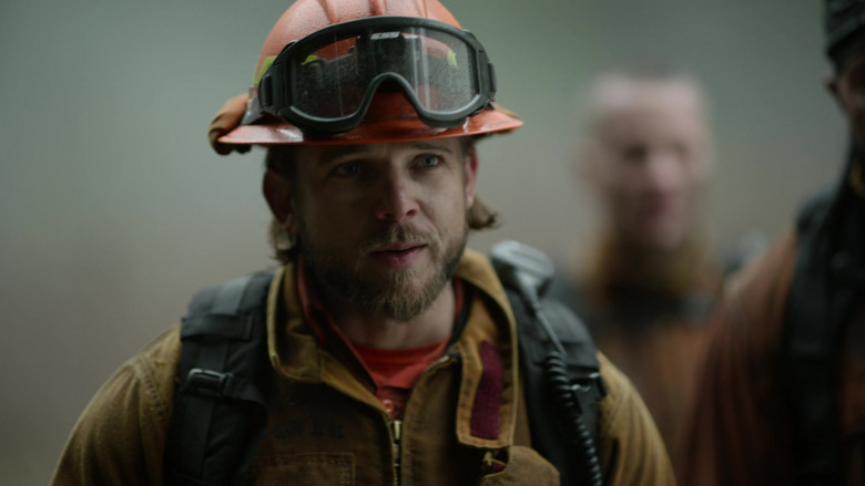 Ess Goggles in Fire Country S01E16 My Kinda Leader (1)