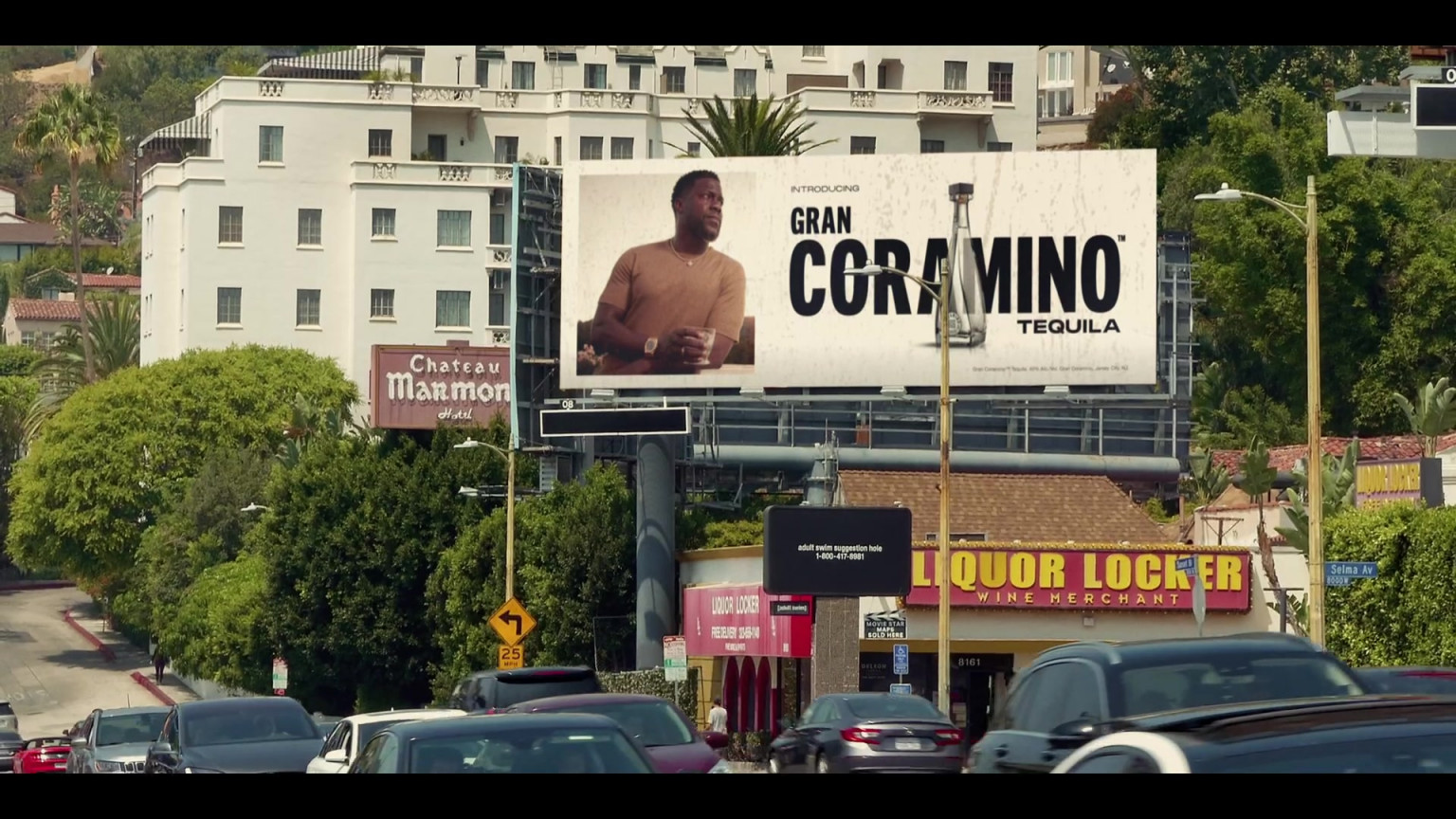 Gran Coramino Kevin Hart's Tequila Billboard In Die Hart S02E01 "Hart