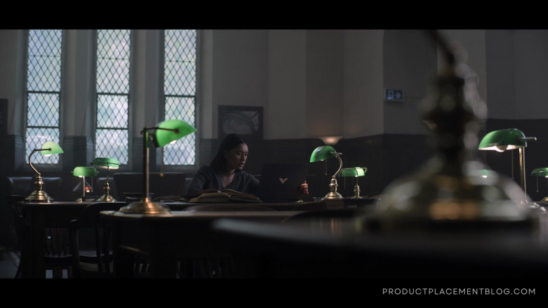 HP Victus Gaming Laptop Used by Luciane Buchanan as Rose Larkin in The Night Agent S01E05 The Marionette (3)