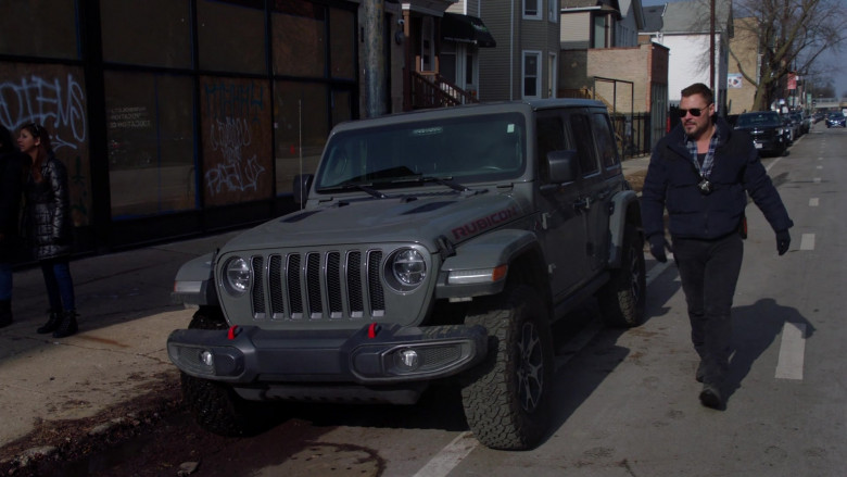 Jeep Wrangler Rubicon Car in Chicago P.D. S10E15 Blood and Honor (2023)