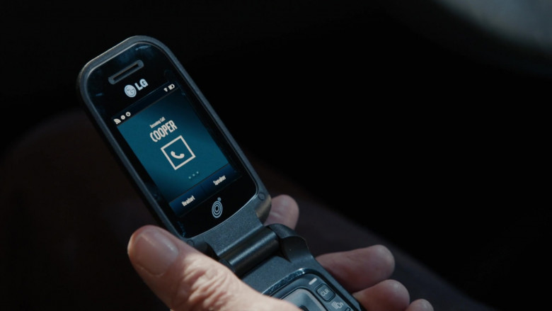 LG Flip Phone in The Blacklist S10E04 The Hyena (2023)