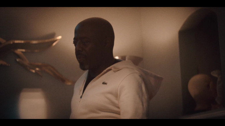 Lacoste White Hoodie in BMF S02E10 New Beginnings (2023)