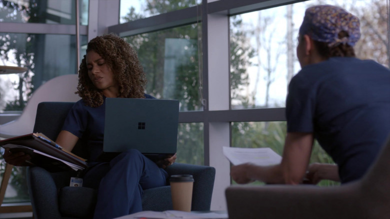 Microsoft Surface Laptops in Grey's Anatomy S19E08 All Star (2)