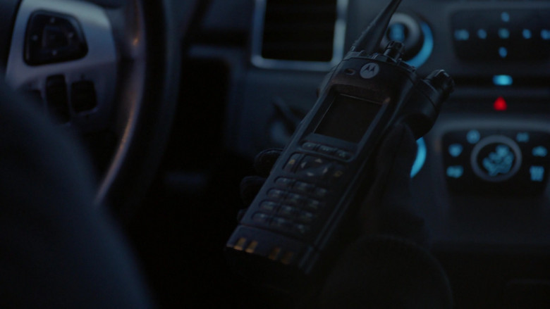 Motorola Radio in Chicago P.D. S10E17 Out of the Depths (2)