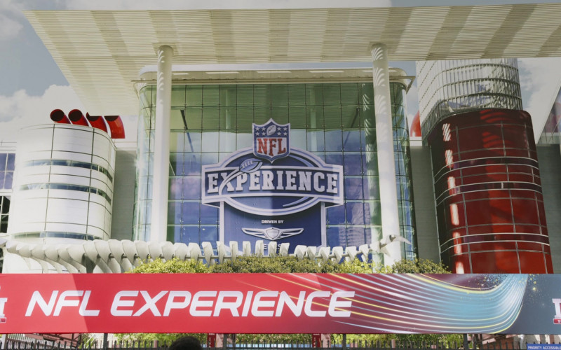 NFL Super Bowl Experience in 80 for Brady (1)