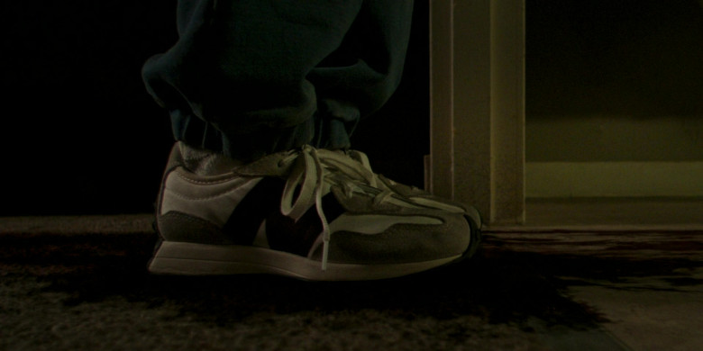 New Balance Sneakers in Wolf Pack S01E07 Lion's Breath (2023)