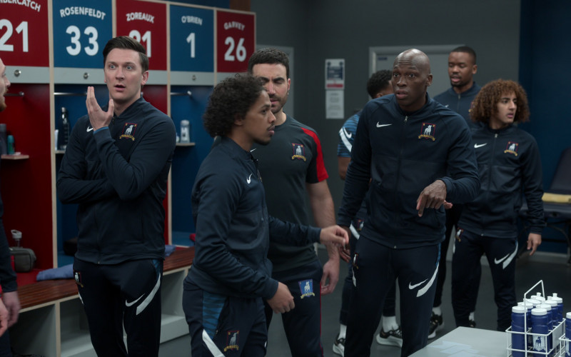 Nike Men's Tracksuits in Ted Lasso S03E03 4-5-1 (1)