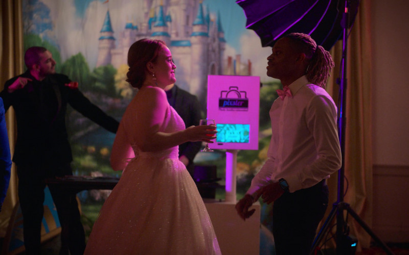 Pixster Photo Booth in Party Down S03E05 Once Upon a Time ‘Proms Away’ Prom-otional Event (3)