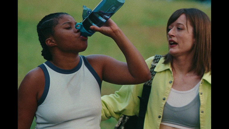 Pogo Water Bottle Held by Dominique Fishback as Dre in Swarm S01E04 Running Scared (2)