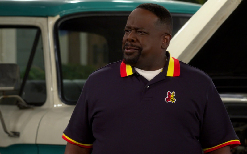Psycho Bunny Polo Shirt of Cedric the Entertainer as Calvin Butler in The Neighborhood S05E15 Welcome to the Next Big Thing (3)