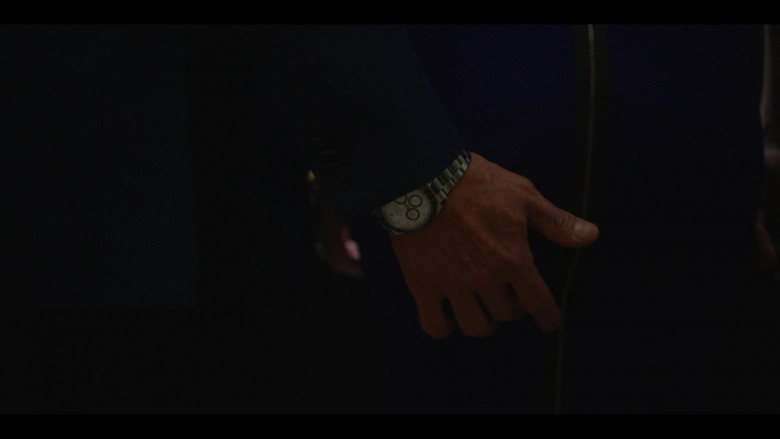 Rolex Daytona Men's Watch of Mike Vogel as Cooper Connelly in SexLife S02E01 Welcome to New York (1)
