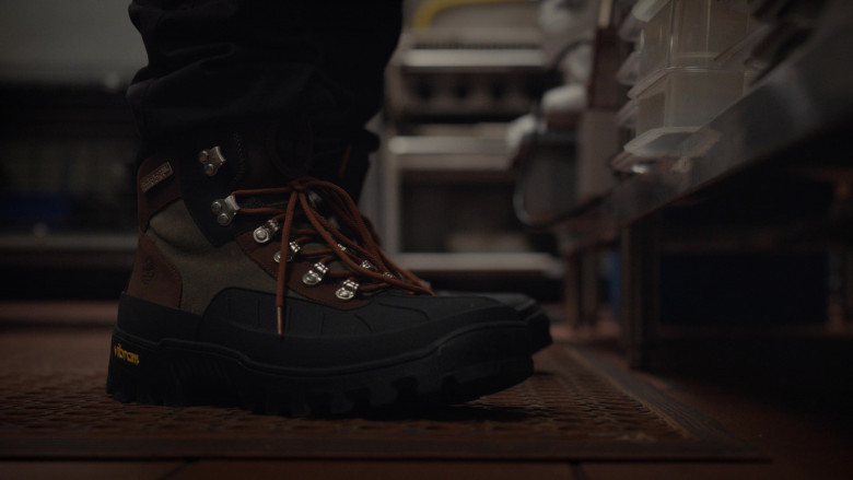 Timberland VIBRAM Boots in East New York S01E17 Pound of Flesh (2023)