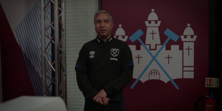 Umbro Pro Training Jacket x Betway Jacket Worn by Nick Mohammed as Nathan Shelley in Ted Lasso S03E01 Smells Like Mean Spirit 2023 (4)