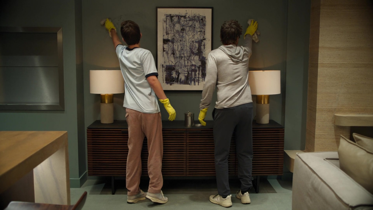 Veja Men's Sneakers Worn By Rob Lowe As Ellis Dragon In Unstable S01E07