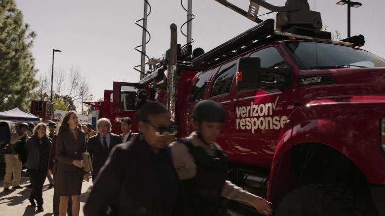 Verizon Frontline Crisis Response Team Car in 9-1-1 Lone Star S04E06 This Is Not a Drill – 2023
