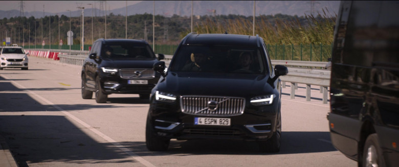 Volvo XC90 SUVs in Operation Fortune Ruse de guerre (1)