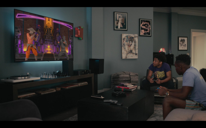 Xbox Series X Console in Bel-Air S02E06 Let the Best Man Win (2023)