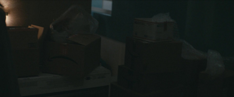 Amazon Prime Boxes in Dead Ringers S01E06 Six (1)