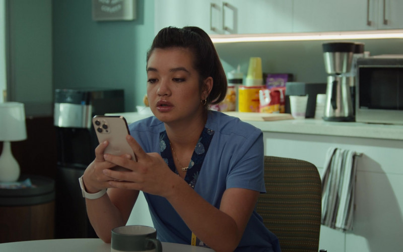 Apple iPhone Smartphone Used by Peyton Elizabeth Lee in Doogie Kameāloha, M.D. S02E10 "Me" (2023)
