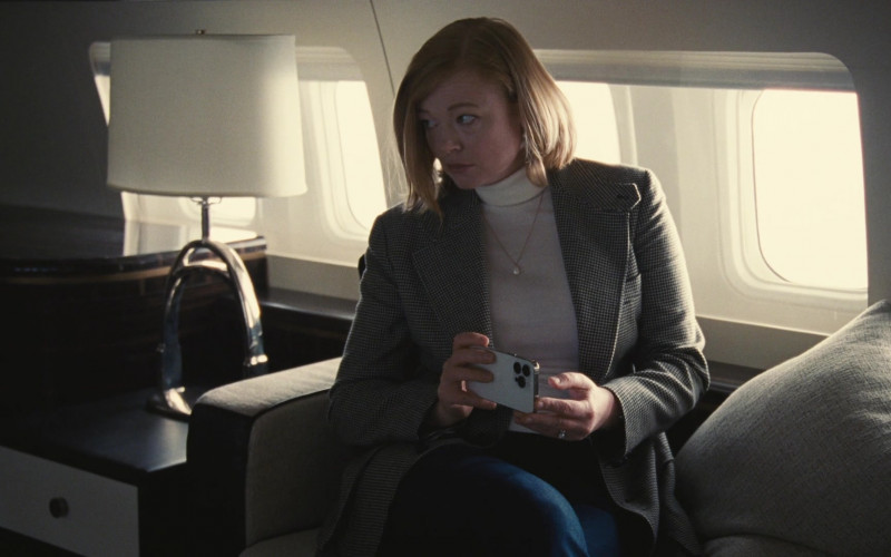 Apple iPhone Smartphone Used by Sarah Snook as Siobhan ‘Shiv' Roy in Succession S04E05 Kill List (2023)