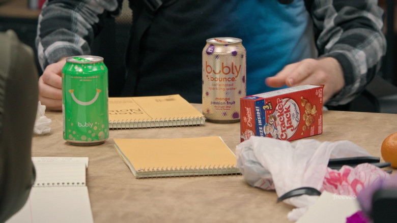 Bubly Cans and Cracker Jack in Jury Duty S01E07 Deliberations (1)