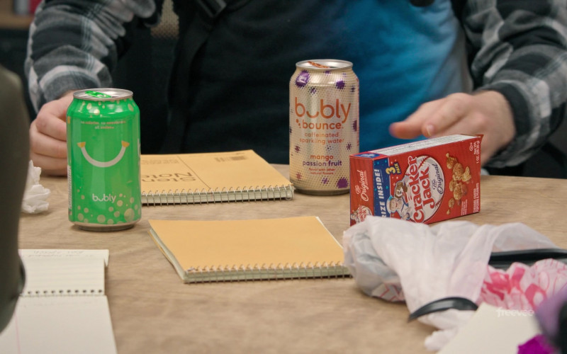 Bubly Cans and Cracker Jack in Jury Duty S01E07 Deliberations (1)
