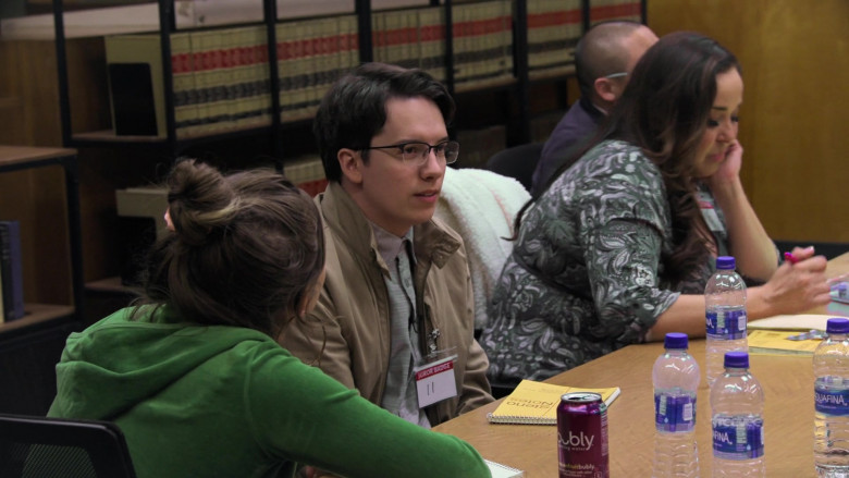 Bubly Sparkling Water Cans and Aquafina Bottles in Jury Duty S01E03 Foreperson (2)