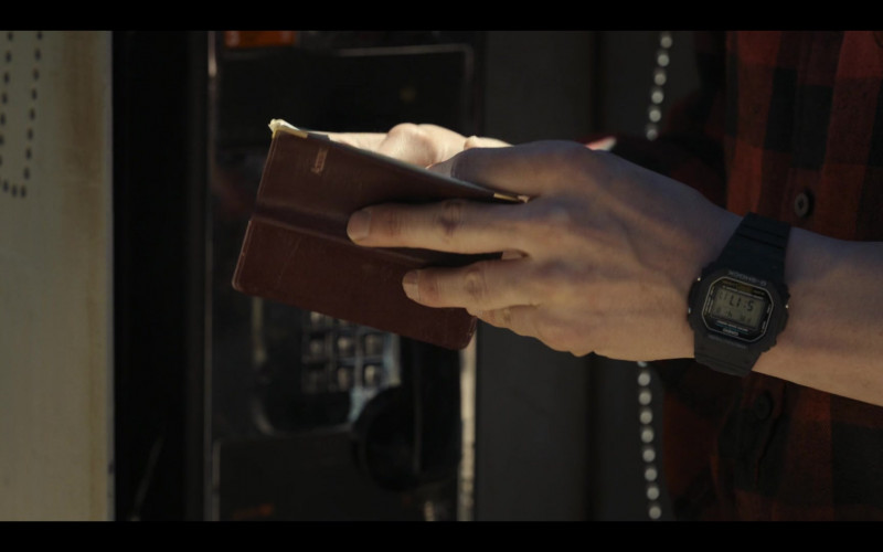 Casio G-Shock Watch in Waco The Aftermath S01E02 A Common Enemy (2023)
