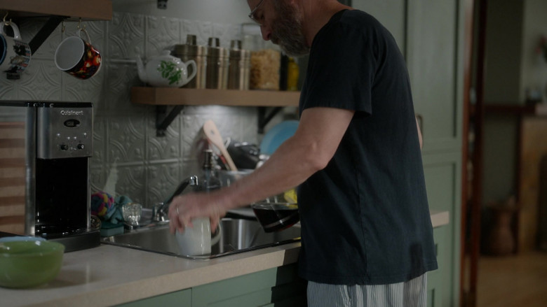 Cuisinart Coffee Machine in Lucky Hank S01E04 The Goose Boxer (2023)