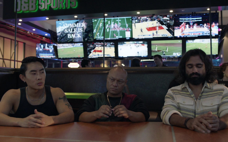 Dave & Buster's Sports Bar in Barry S04E02 "Bestest Place On The Earth" (2023)