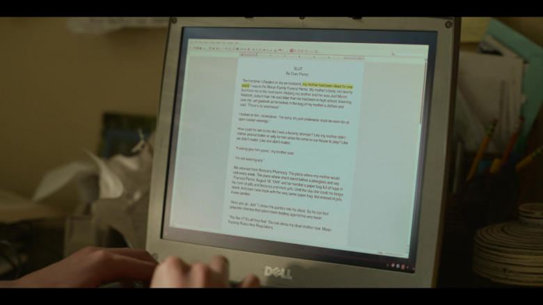 Dell Laptop of Sarah Pidgeon as younger Clare in Tiny Beautiful Things S01E03 The Ghost Ship (2)