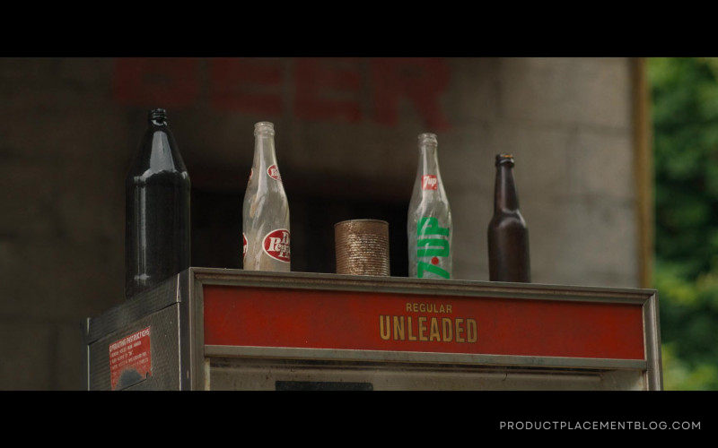 Dr Pepper and 7UP Soda Bottles in Shazam! Fury of the Gods (2023)