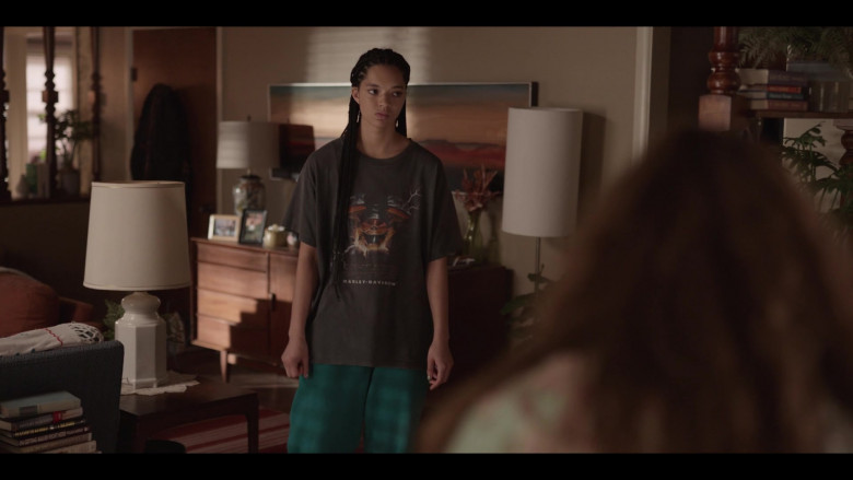 Harley-Davidson T-Shirt Worn by Tanzyn Crawford as Rae in Tiny Beautiful Things S01E05 The Nose (1)