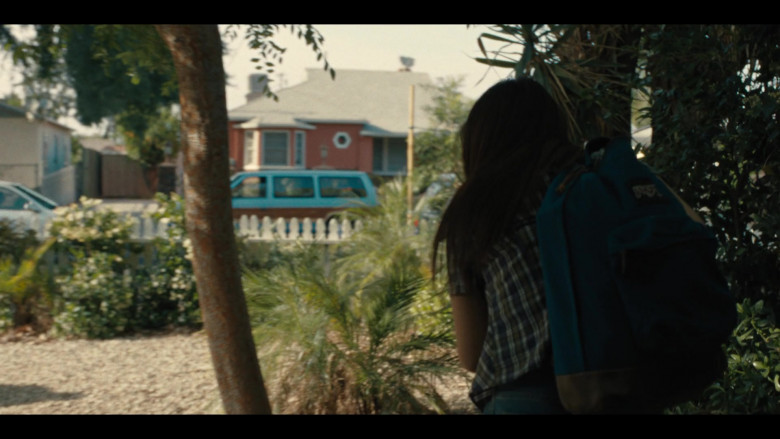 JanSport Backpack in Beef S01E08 The Drama of Original Choice (2023)