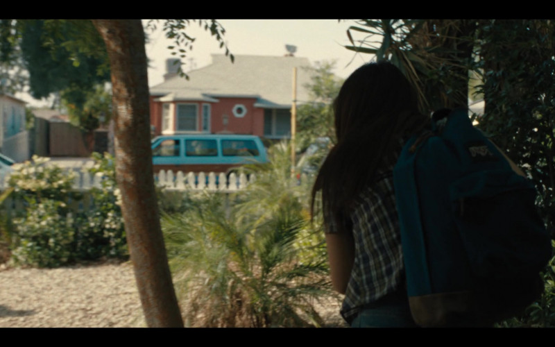 JanSport Backpack in Beef S01E08 The Drama of Original Choice (2023)