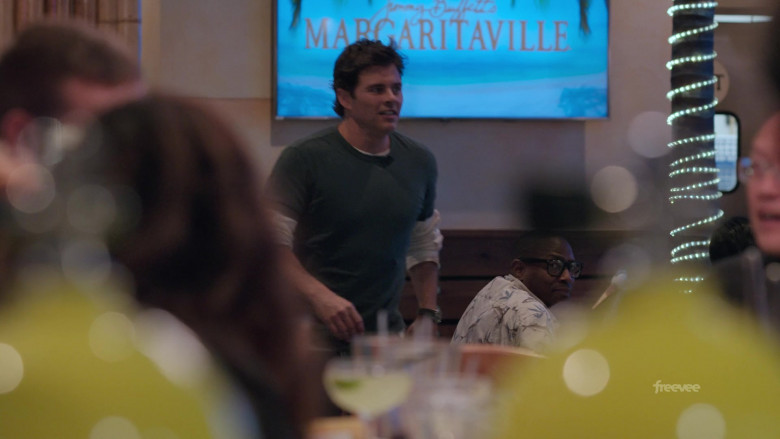 Jimmy Buffett's Margaritaville Restaurant in Jury Duty S01E04 Field Trip (4)