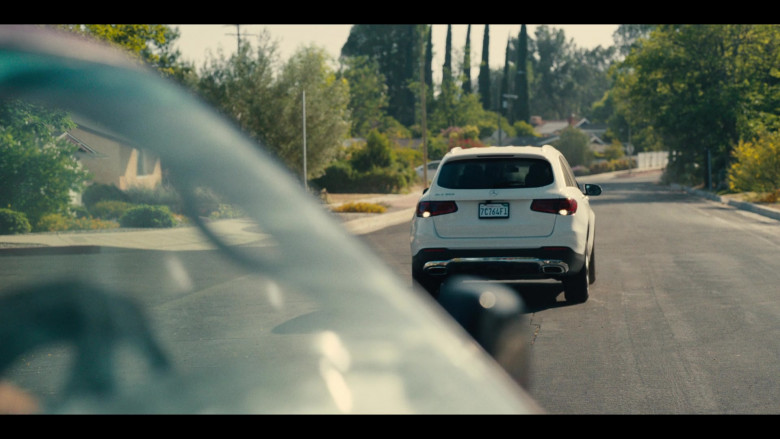 Mercedes-Benz GLC 300 White Car in Beef S01E01 The Birds Don't Sing, They Screech in Pain (4)