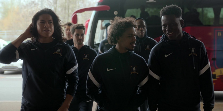 Nike Men's Sport Football Outfits in Ted Lasso S03E04 Big Week (6)