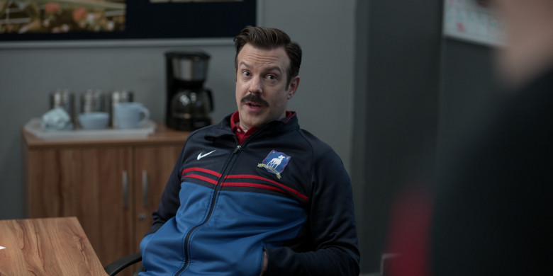 Nike Men's Sports Outfits in Ted Lasso S03E05 TV Show (6)