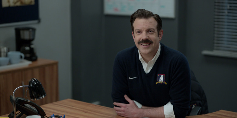 Nike Men's Sweater of Jason Sudeikis in Ted Lasso S03E05 Signs (1)