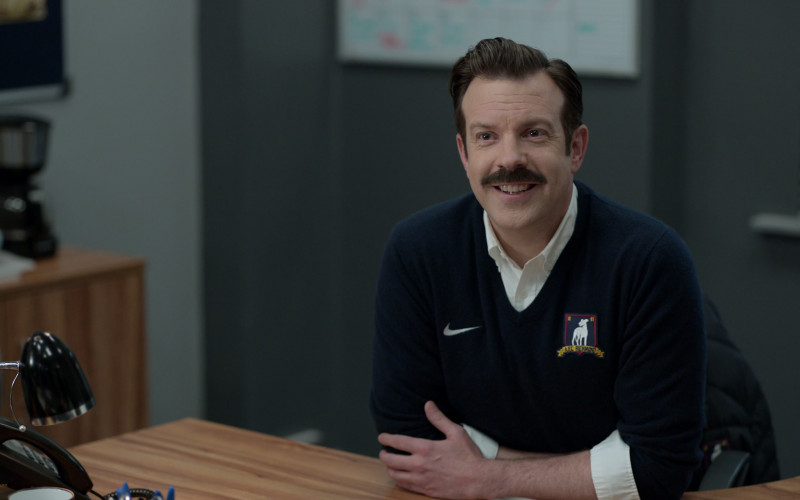 Nike Men's Sweater of Jason Sudeikis in Ted Lasso S03E05 Signs (1)